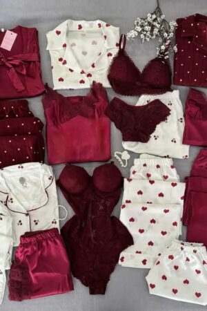 The "Love Struck" Ultimate 16-Piece Mega Set