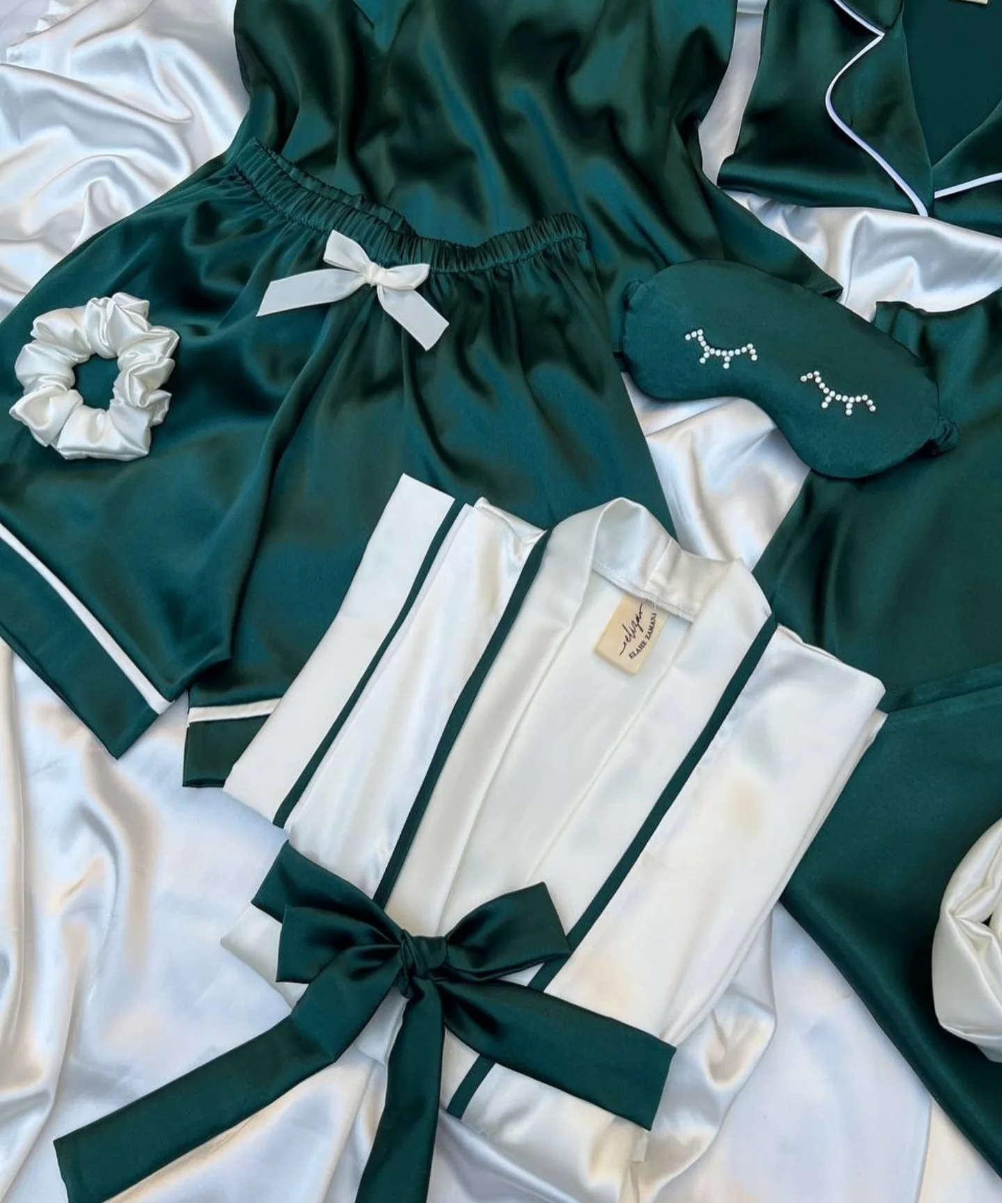 Emerald Green 7-Piece Luxury Satin Loungewear Set - Image 7